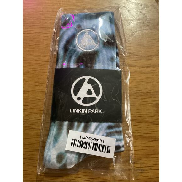 Linkin Park FZ Blue Swirl Embroidered Socks From Zero Album - Picture 1 of 3